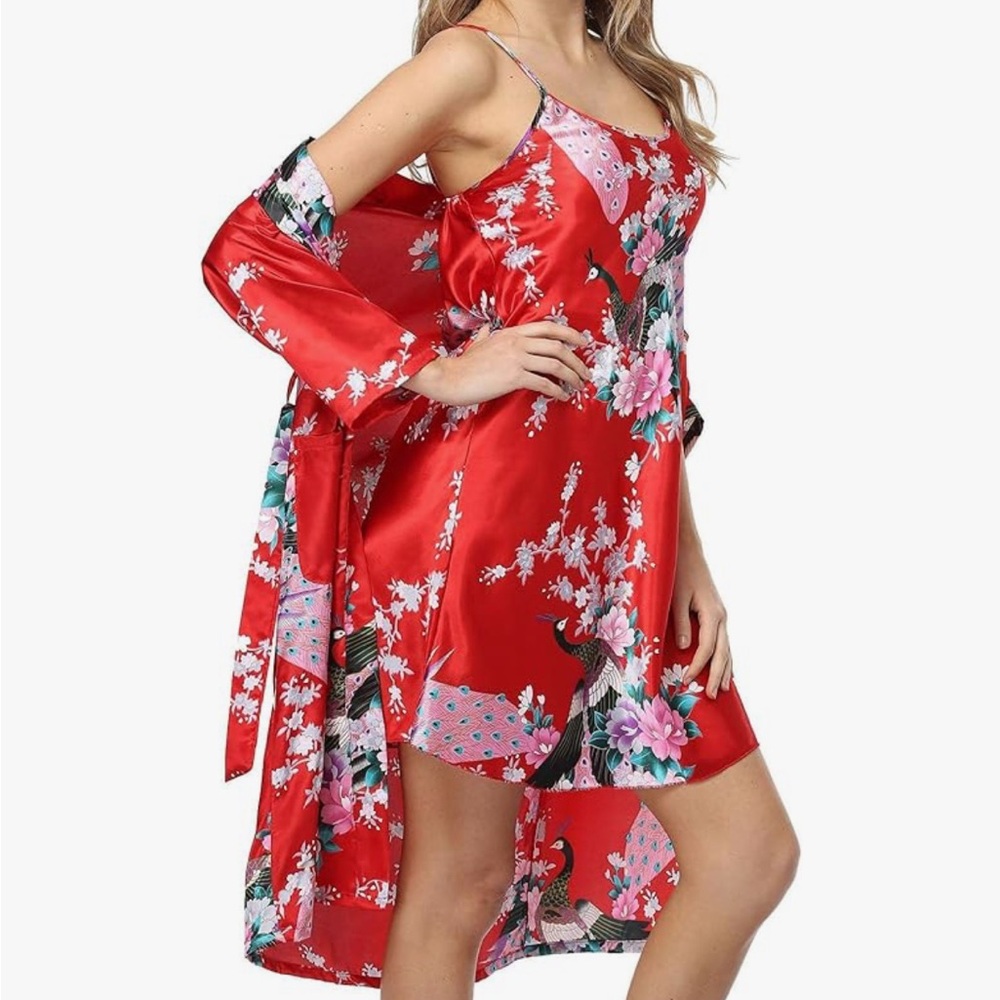 Silk Dynasty Chinese Red Robe/Kimona and sexy nighty Size:2X Like New